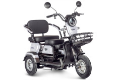 Электротрицикл Rutrike Gelbert Caf